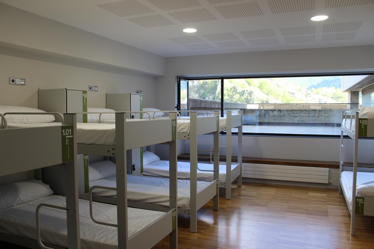 Arantzazu Aterpetxea Hostel Onate Luaran gambar
